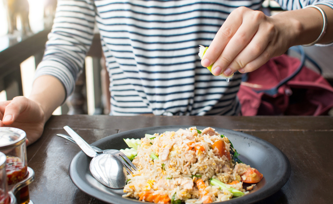 Arroz integral ou arroz branco: escolher o melhor?